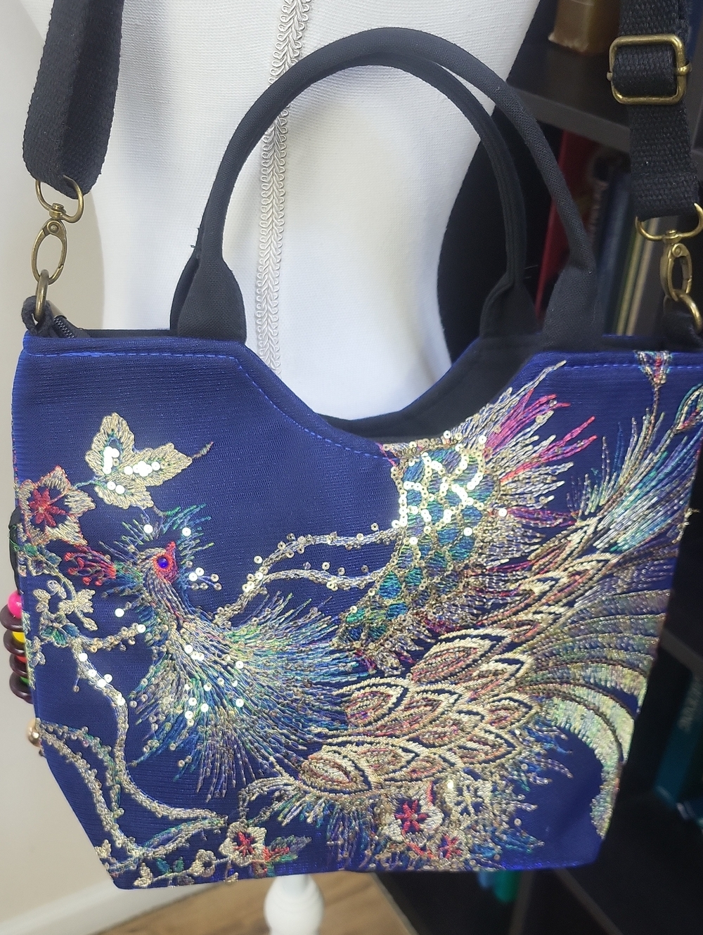 Blue Sequin Peacock Lightweight Handle & Removable Crossbody Strap Bag - Picture 2 of 15